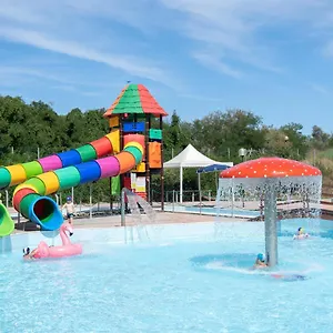 https://campingvillaggio-mediterraneo.hotelinveneto.com